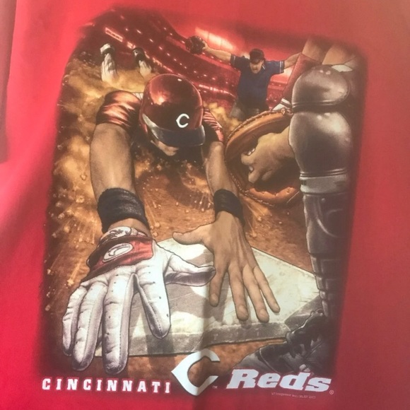 Shirt - Picture 3 of 4